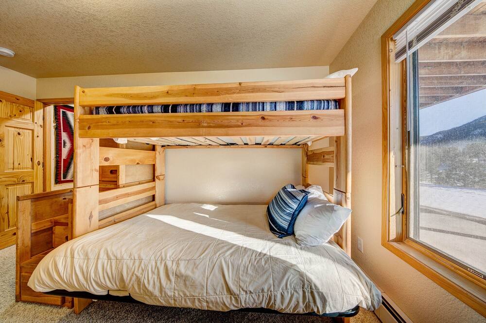 Photo of Bedroom in Carriage Hills