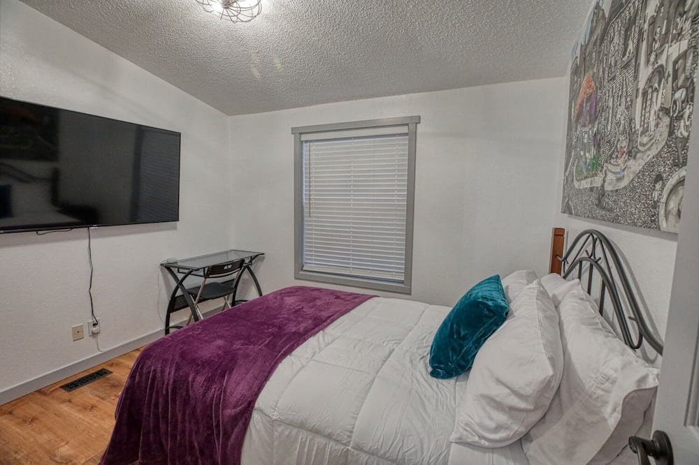 Photo of Bedroom in Berthoud