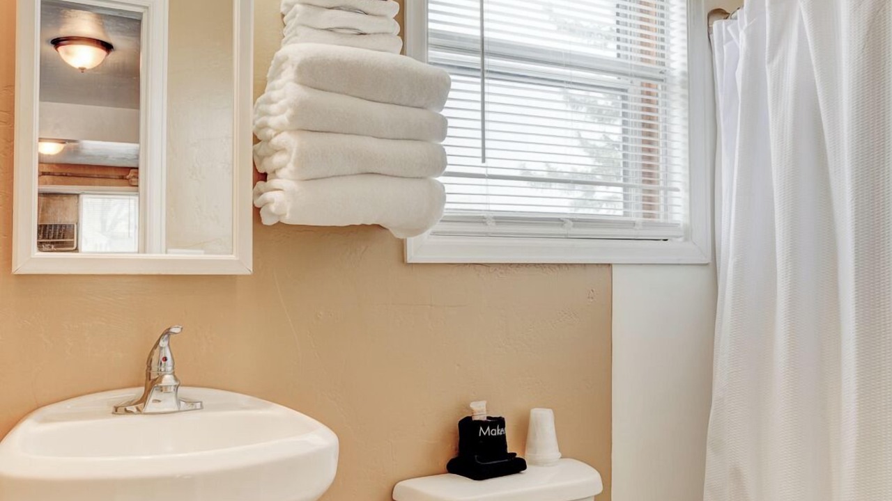 Photo of Bathroom in Salida