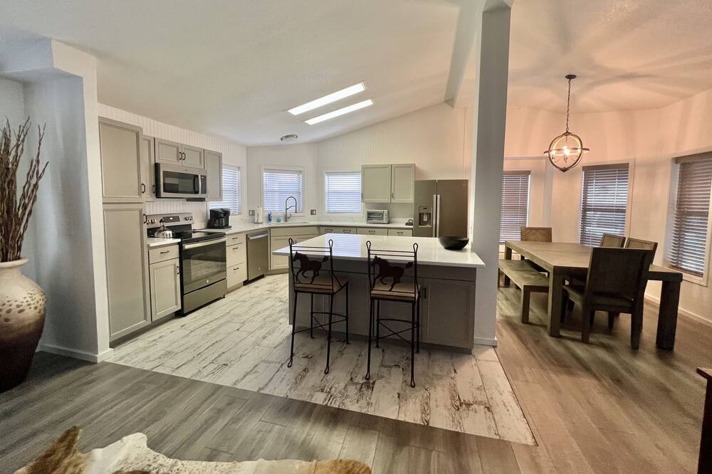 Photo of Livingroom in Lake George