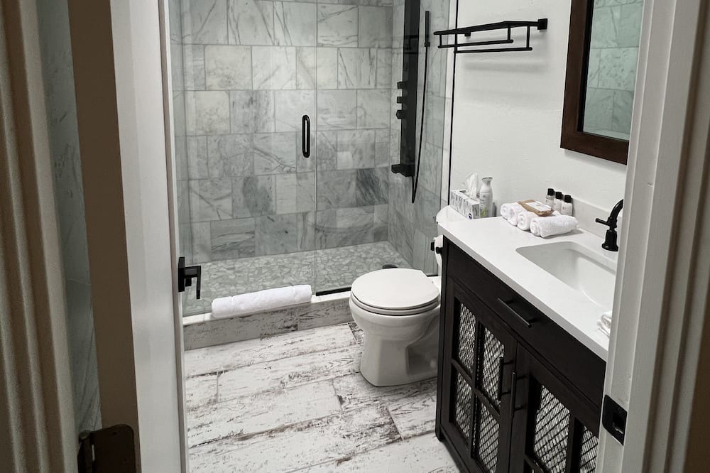 Photo of Bathroom in Lake George