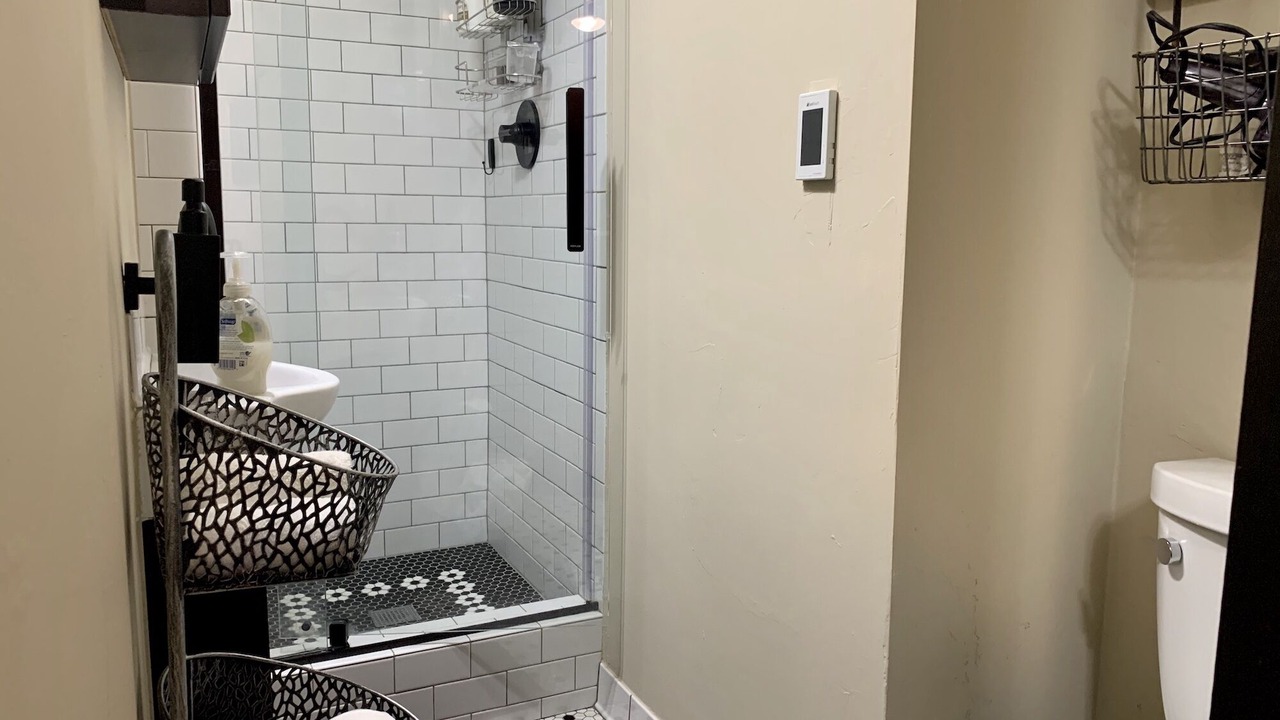 Photo of Bathroom in University Park