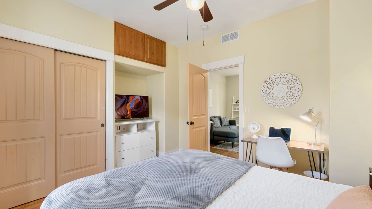 Photo of Bedroom in Old Town West
