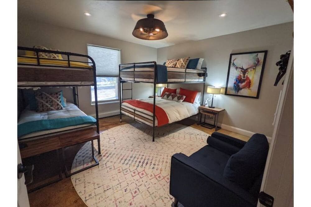 Photo of Bedroom in Glenwood Springs