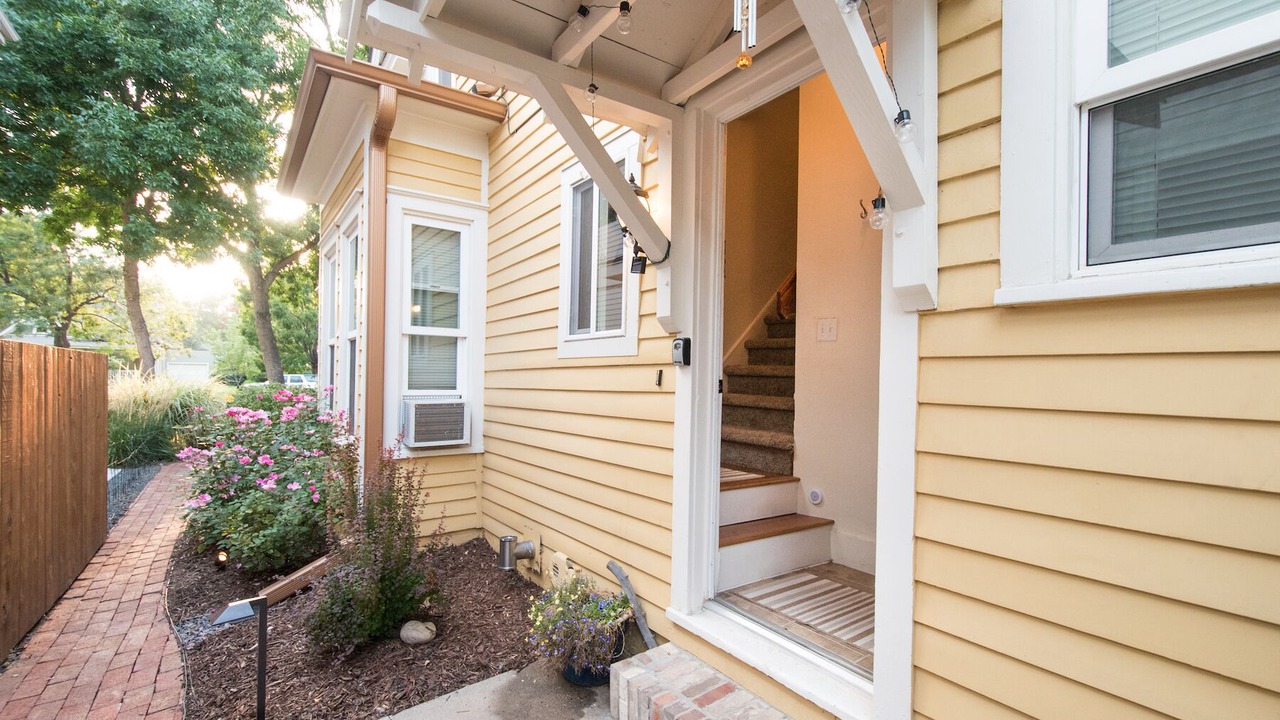 Photo of Outdoor in Old Town West