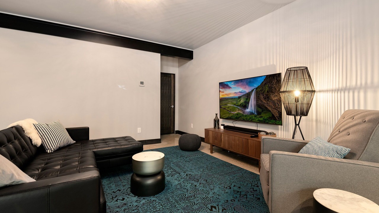 Photo of Livingroom in Old Town West
