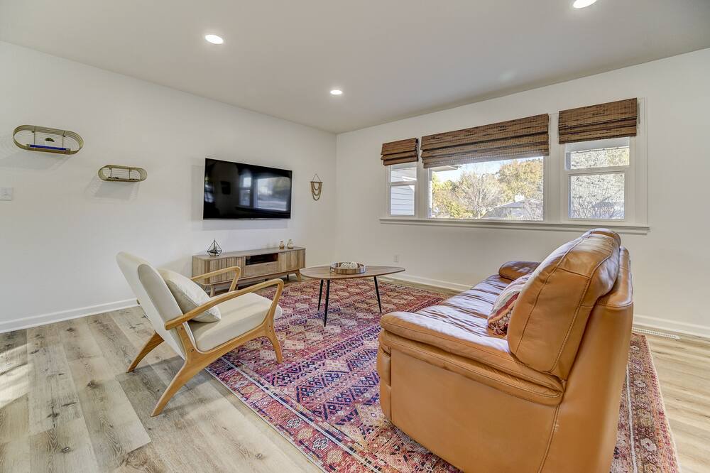 Photo of Bedroom in Northeast Colorado Springs
