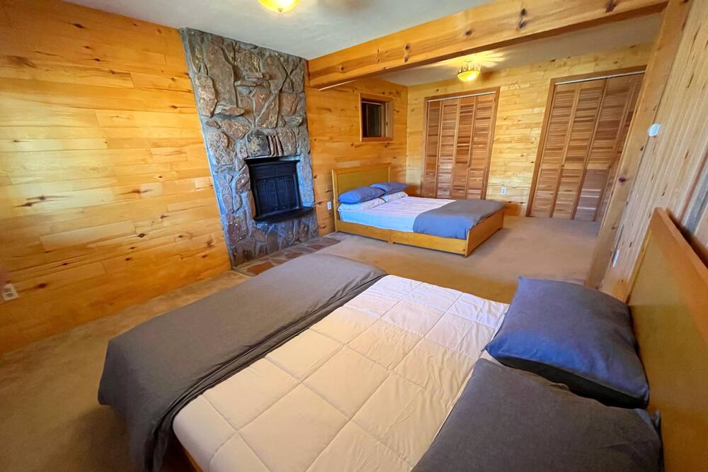 Photo of Bedroom in Grand Lake