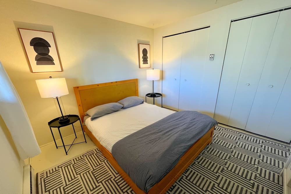 Photo of Bedroom in Grand Lake