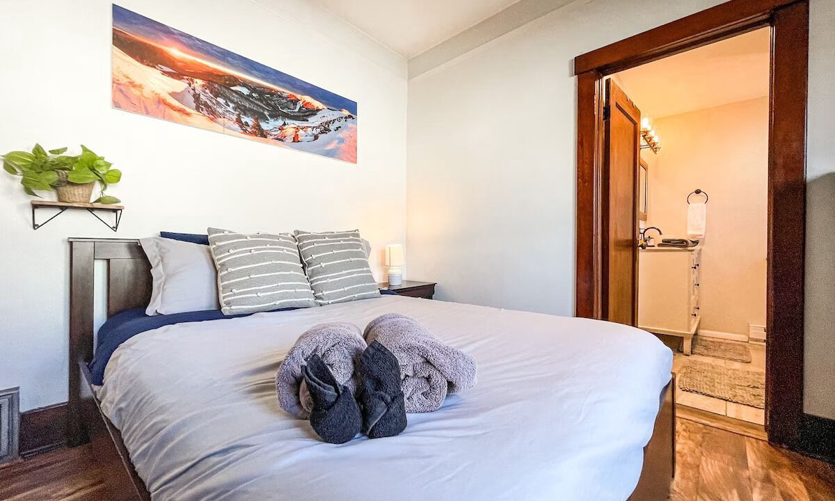 Photo of Bedroom in Old North End