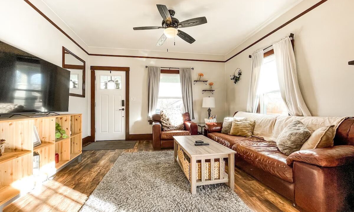 Photo of Livingroom in Old North End
