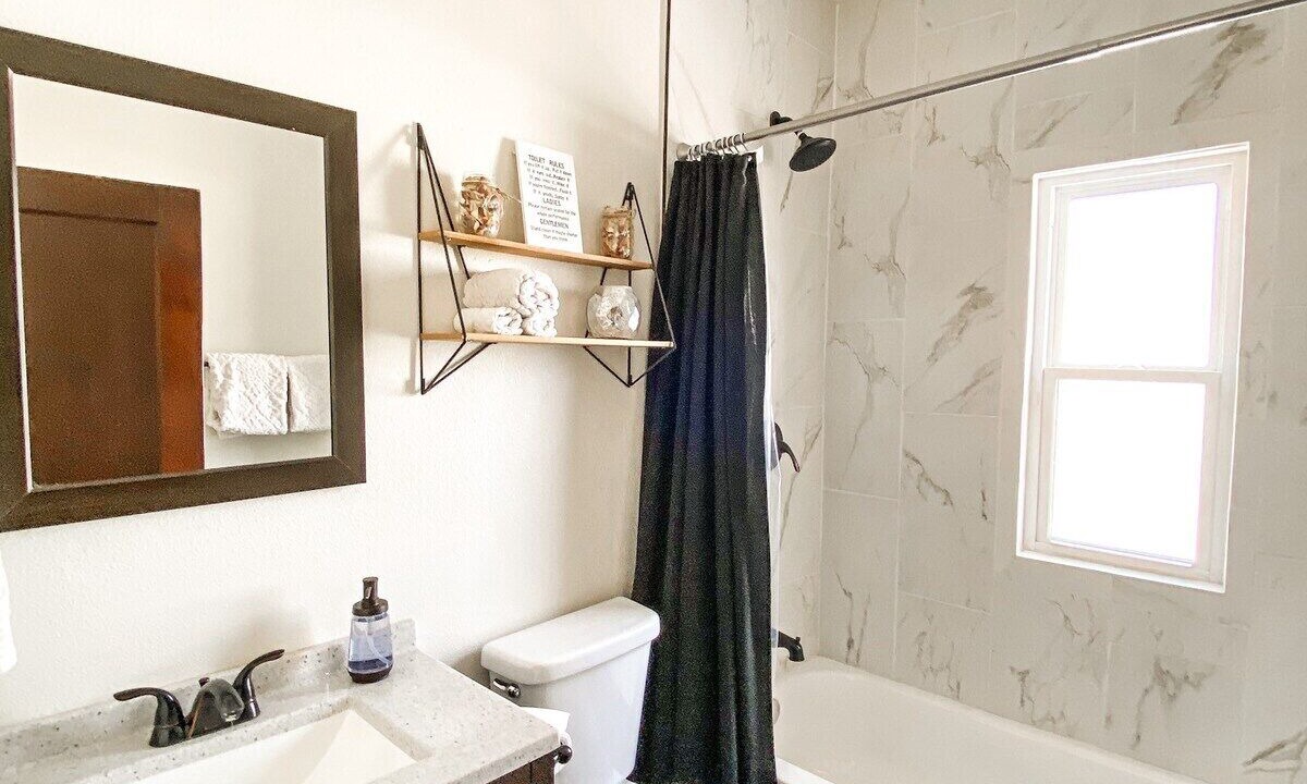 Photo of Bathroom in Old North End