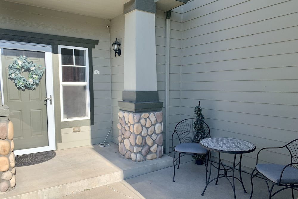 Photo of Outdoor in Thornton