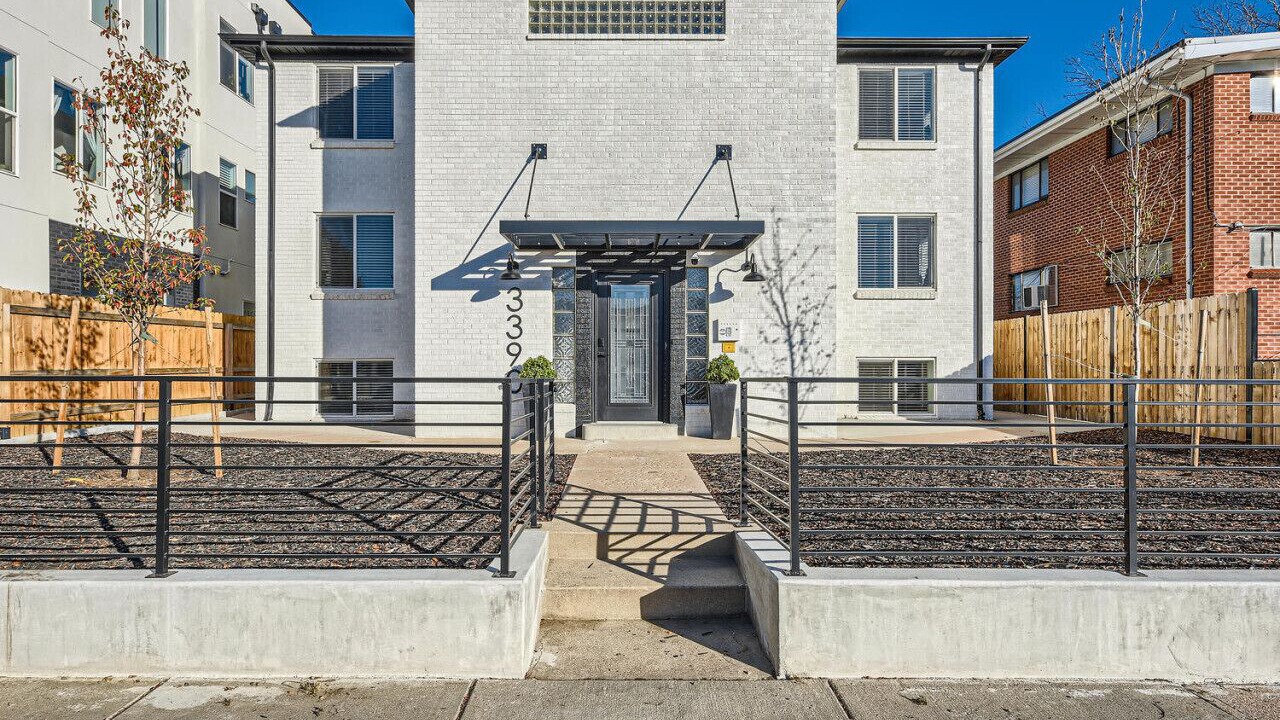 Photo of Outdoor in Englewood