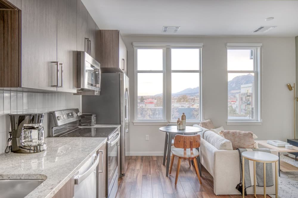 Photo of Kitchen in Transit Village