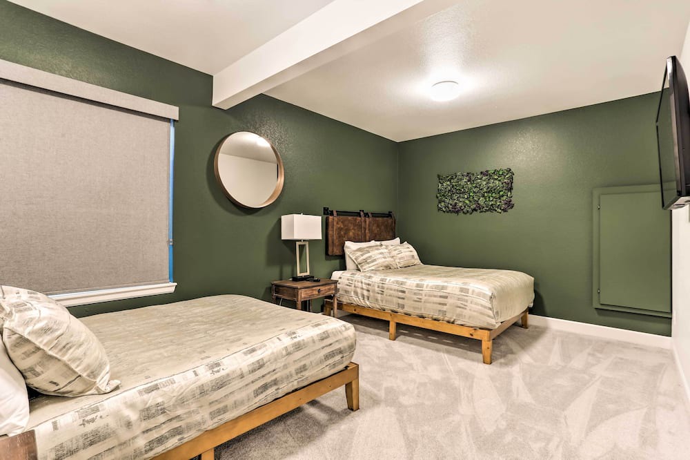 Photo of Bedroom in Parker