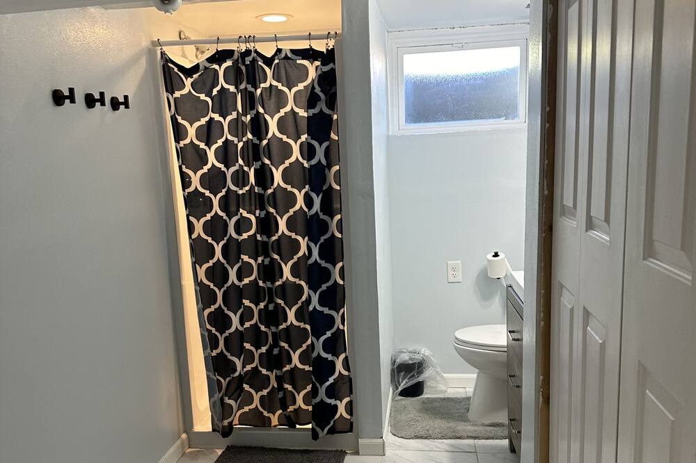 Photo of Bathroom in Lakewood
