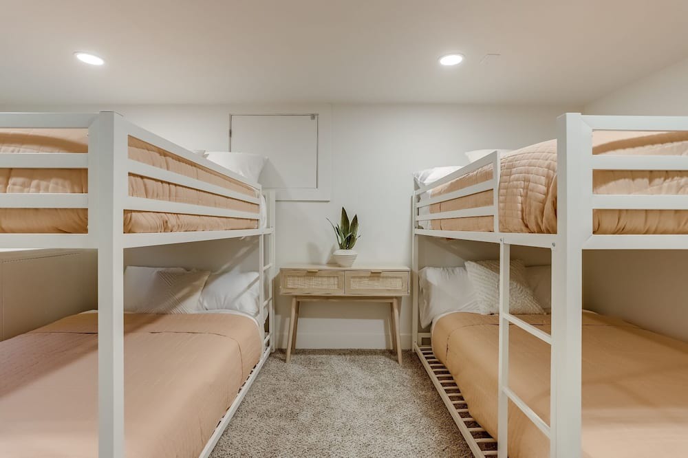 Photo of Bedroom in Barths