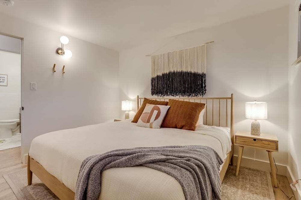 Photo of Bedroom in Barths