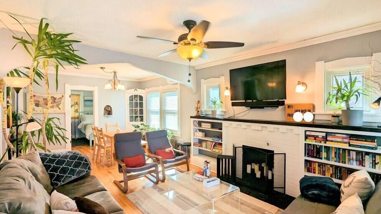 Photo of Livingroom in City Park