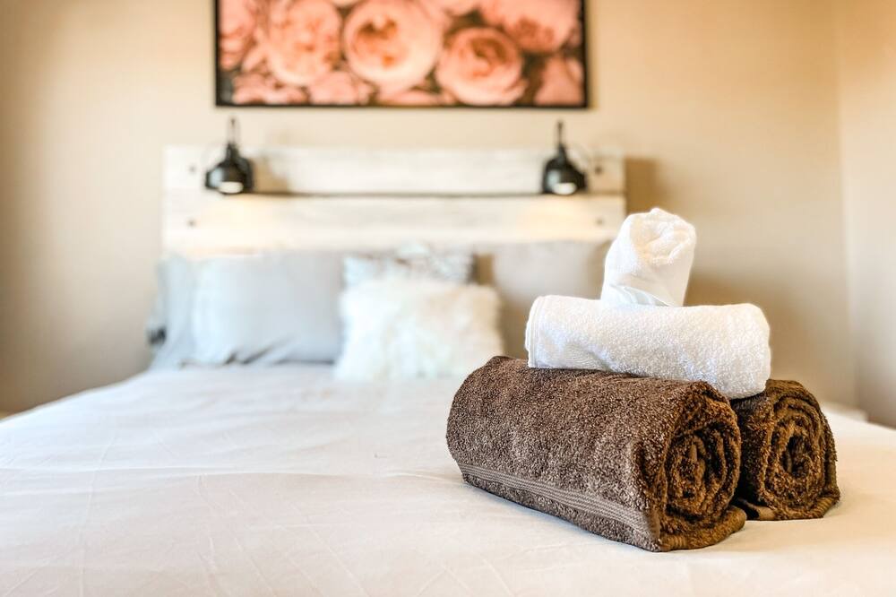 Photo of Bedroom in Cheyenne Meadows
