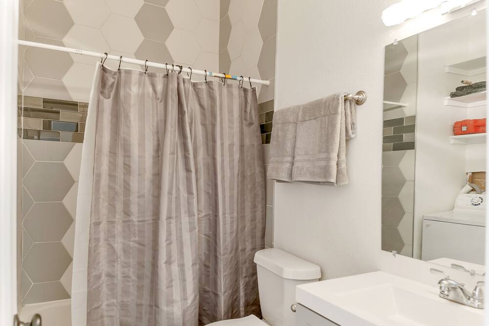 Photo of Bathroom in Baker