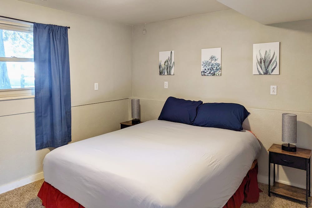 Photo of Bedroom in Village Seven