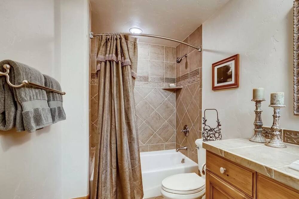 Photo of Bathroom in Cordillera