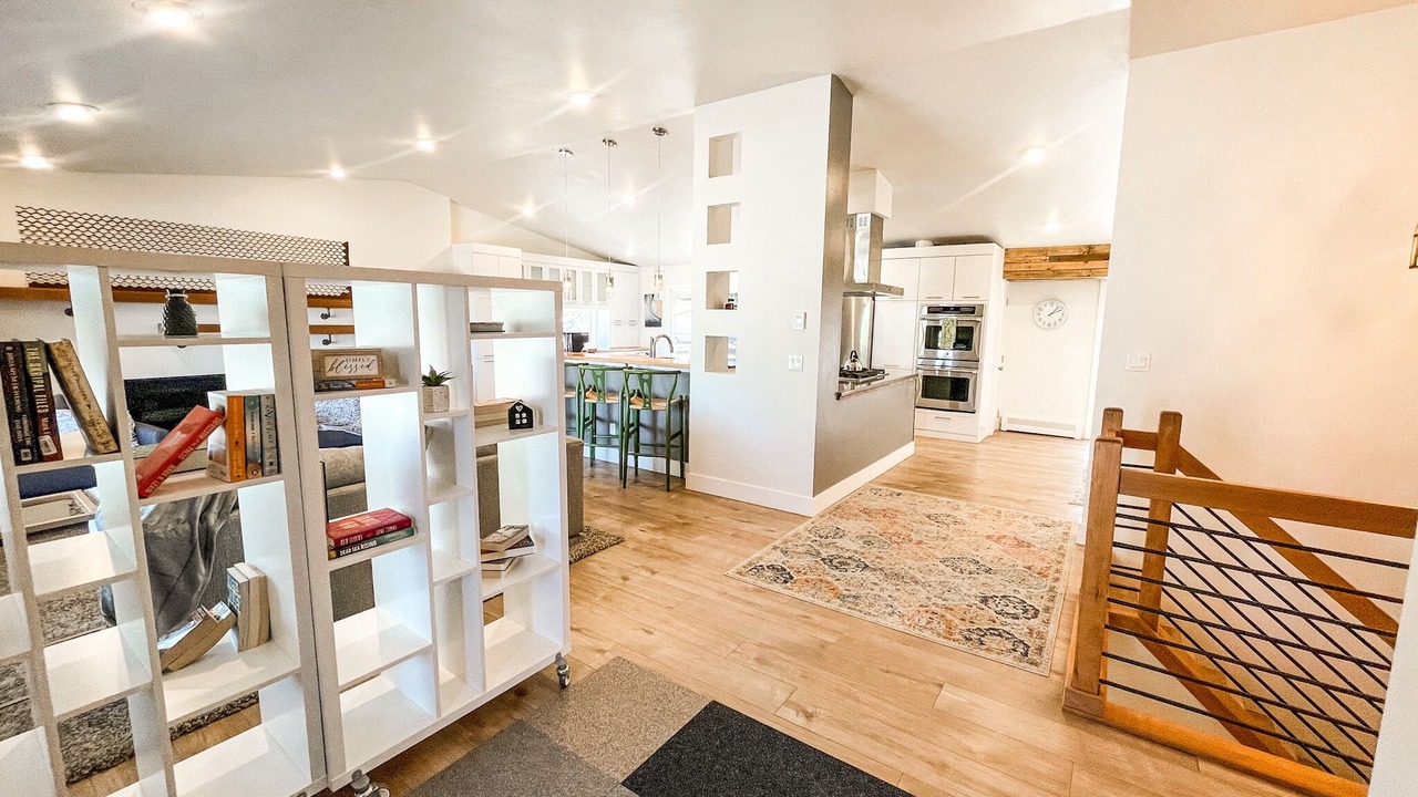 Photo of Kitchen in Skyway