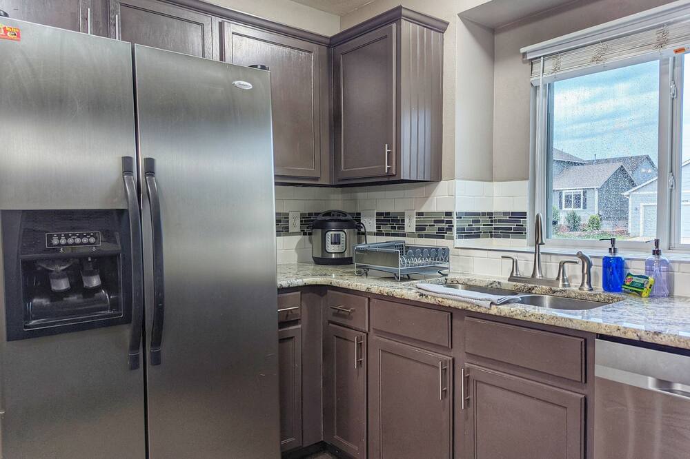 Photo of Kitchen in Security-Widefield