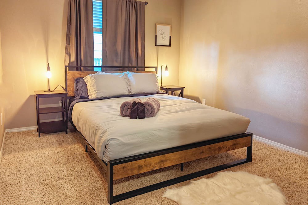 Photo of Bedroom in Security-Widefield