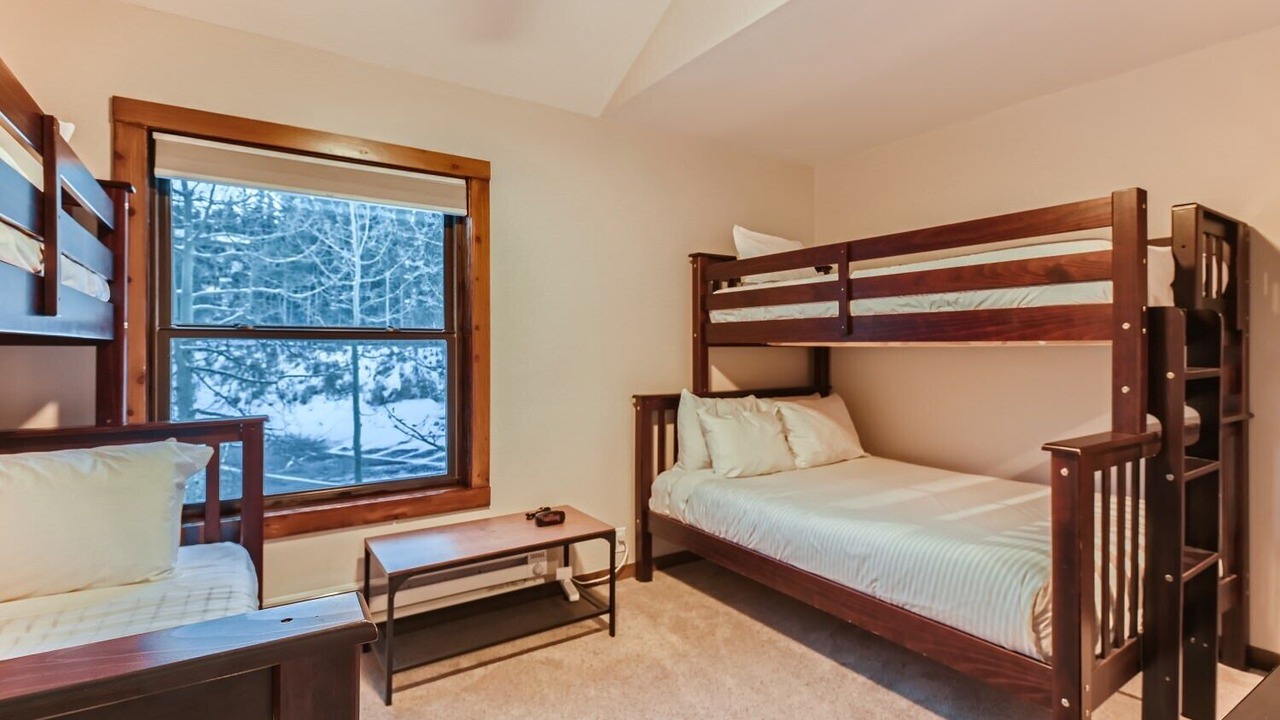 Photo of Livingroom in Baldy Mountain