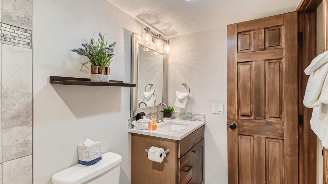 Photo of Bathroom in Baldy Mountain
