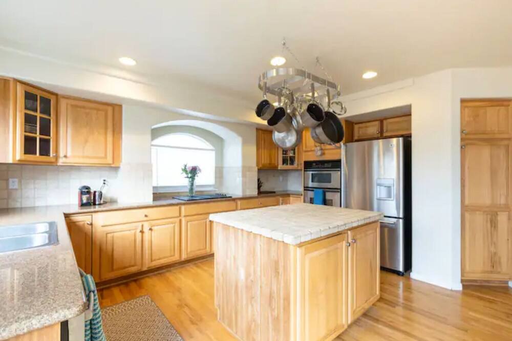 Photo of Kitchen in Green Valley Ranch