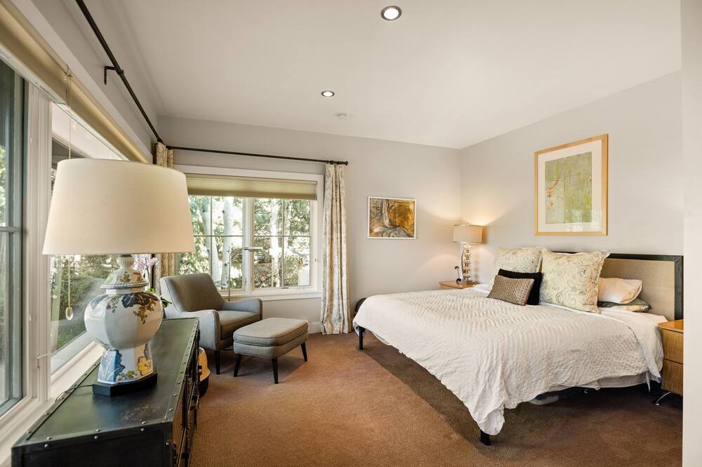 Photo of Bedroom in Snowmass Village