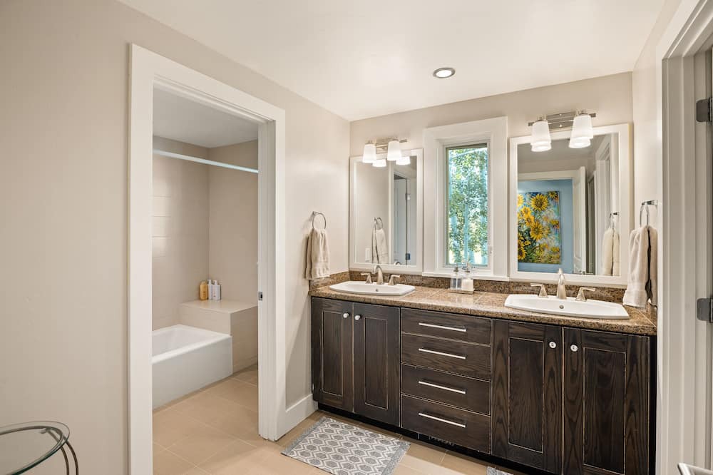 Photo of Bathroom in Snowmass Village