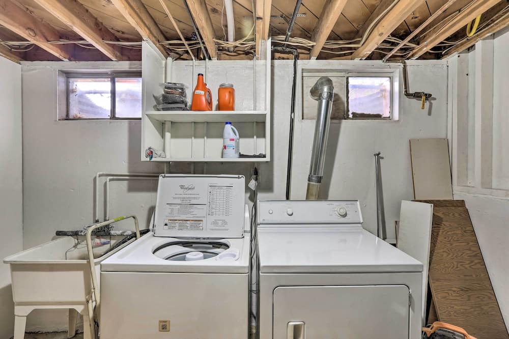 Photo of Bedroom in Allendale Area