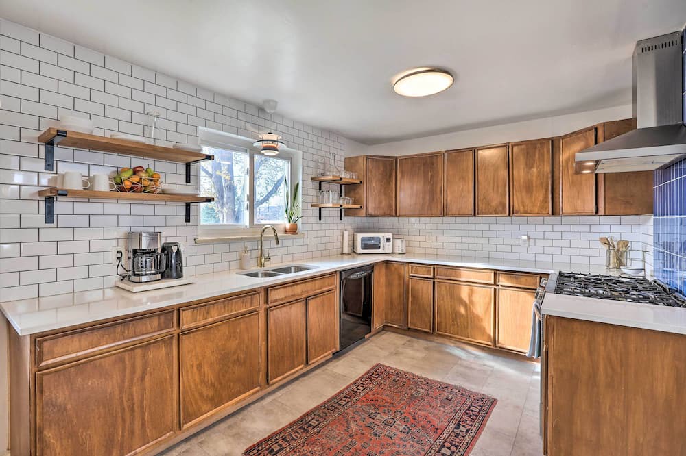Photo of Kitchen in Allendale Area