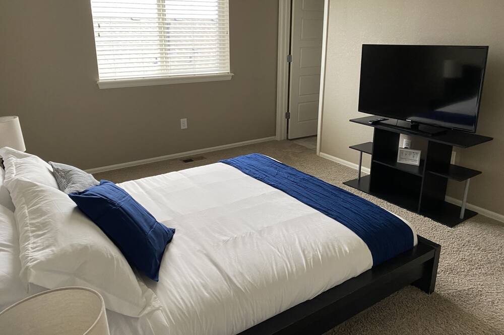 Photo of Bedroom in Todd Creek