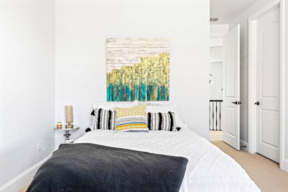 Photo of Bedroom in Greenwood Village