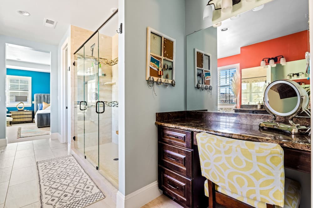 Photo of Bathroom in Greenwood Village