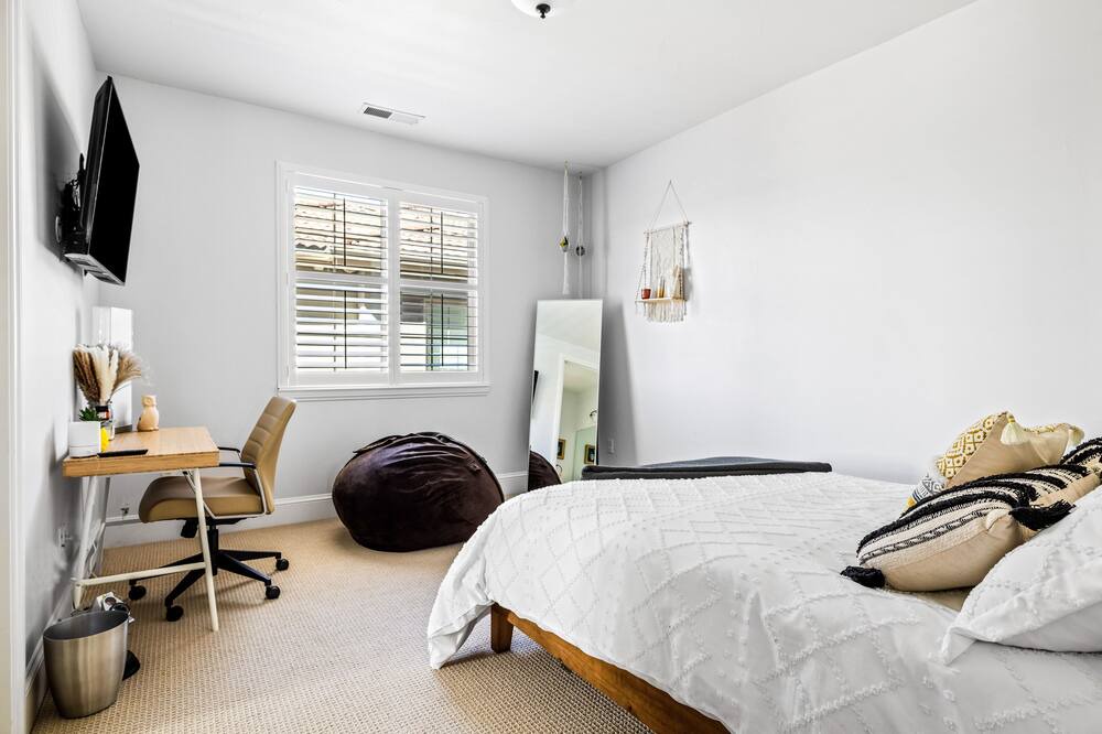 Photo of Bedroom in Greenwood Village