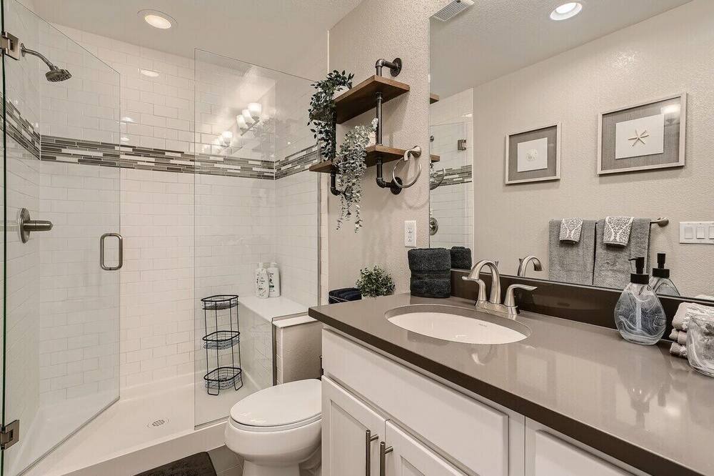 Photo of Bathroom in Bel Aire
