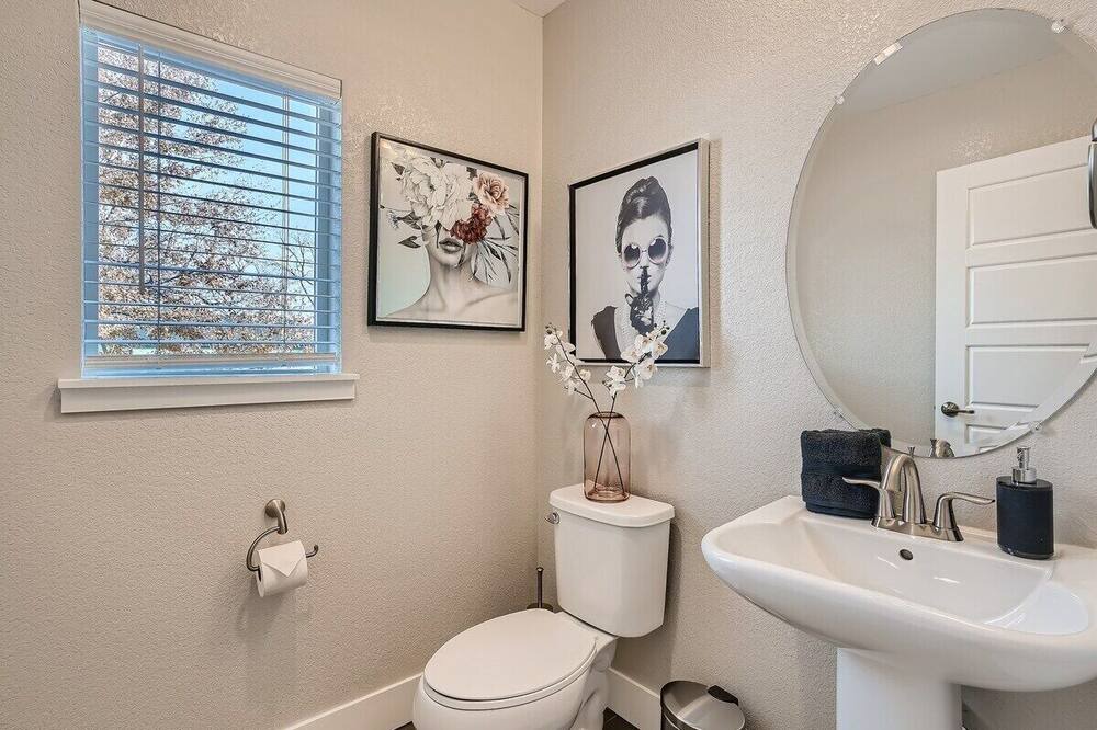 Photo of Bathroom in Bel Aire