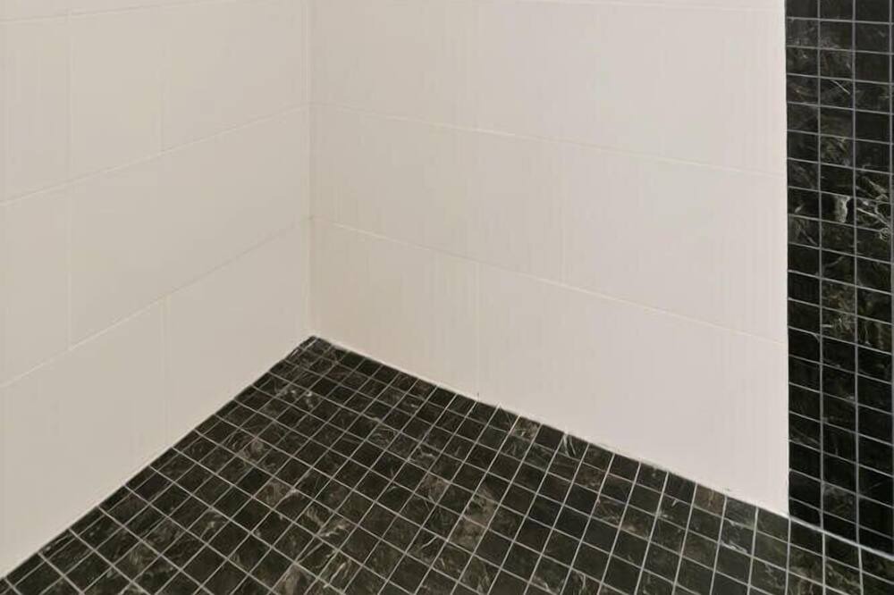 Photo of Bathroom in Northeast Park Hill