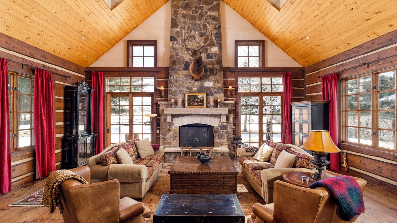 Photo of Livingroom in Snowmass Village
