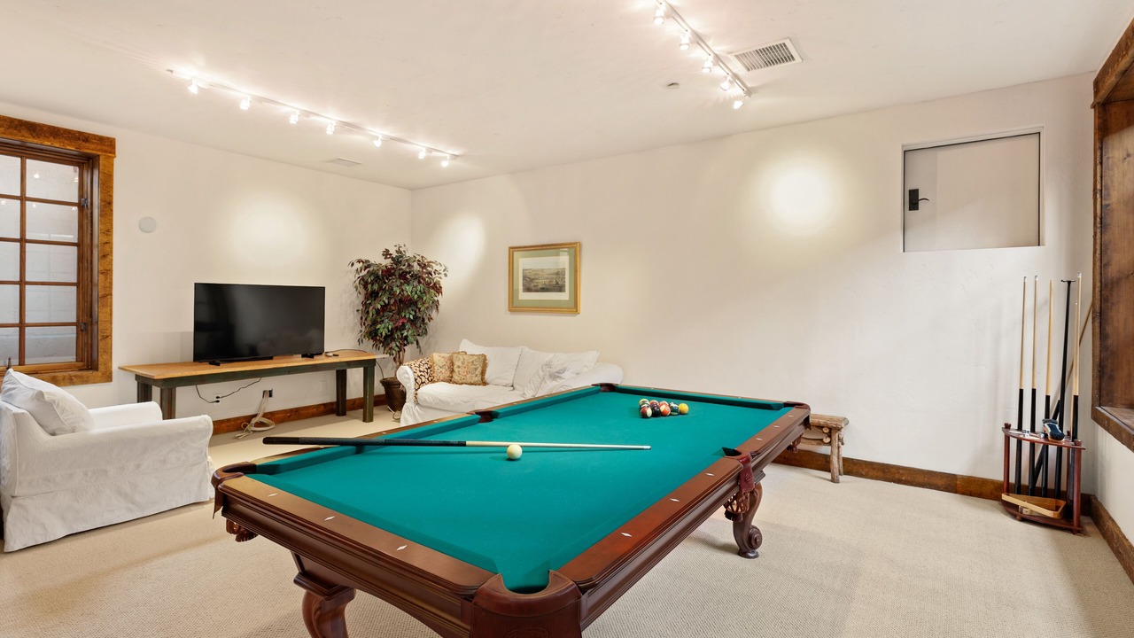 Photo of Bedroom in Snowmass Village