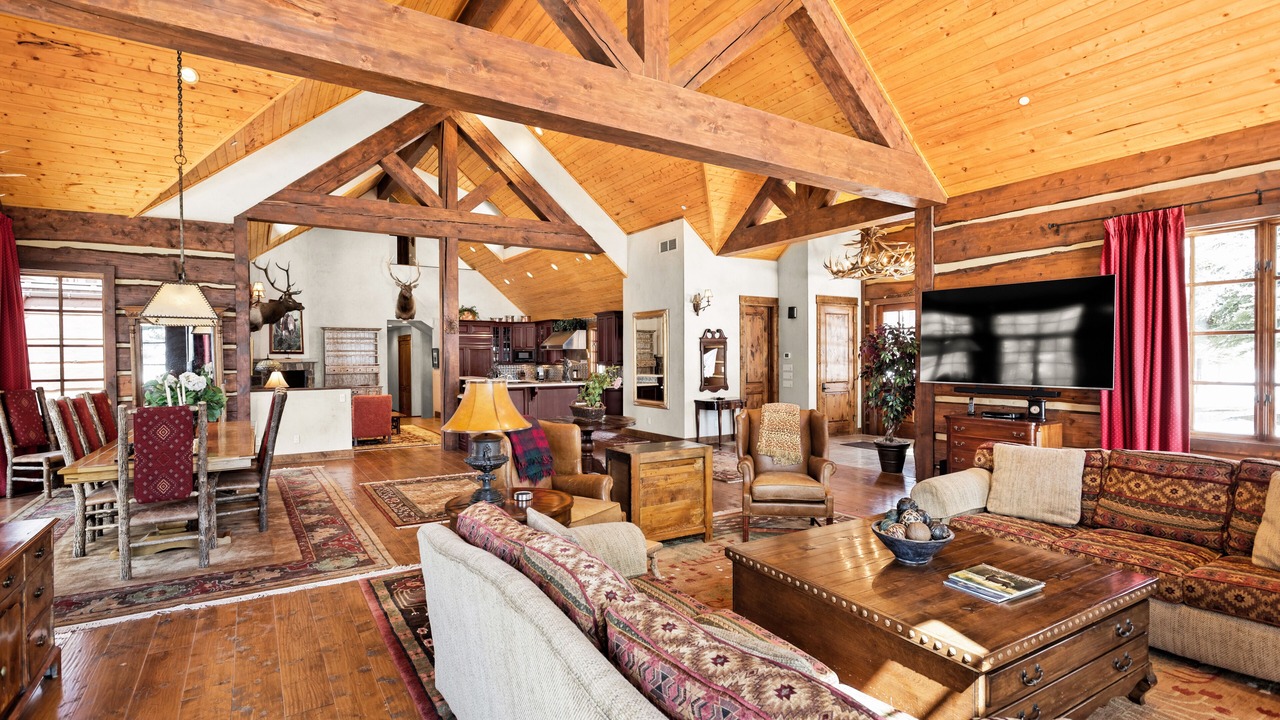 Photo of Livingroom in Snowmass Village