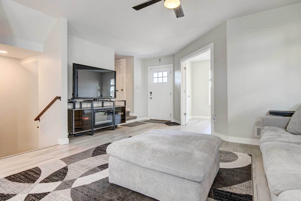 Photo of Bedroom in Sunnyside