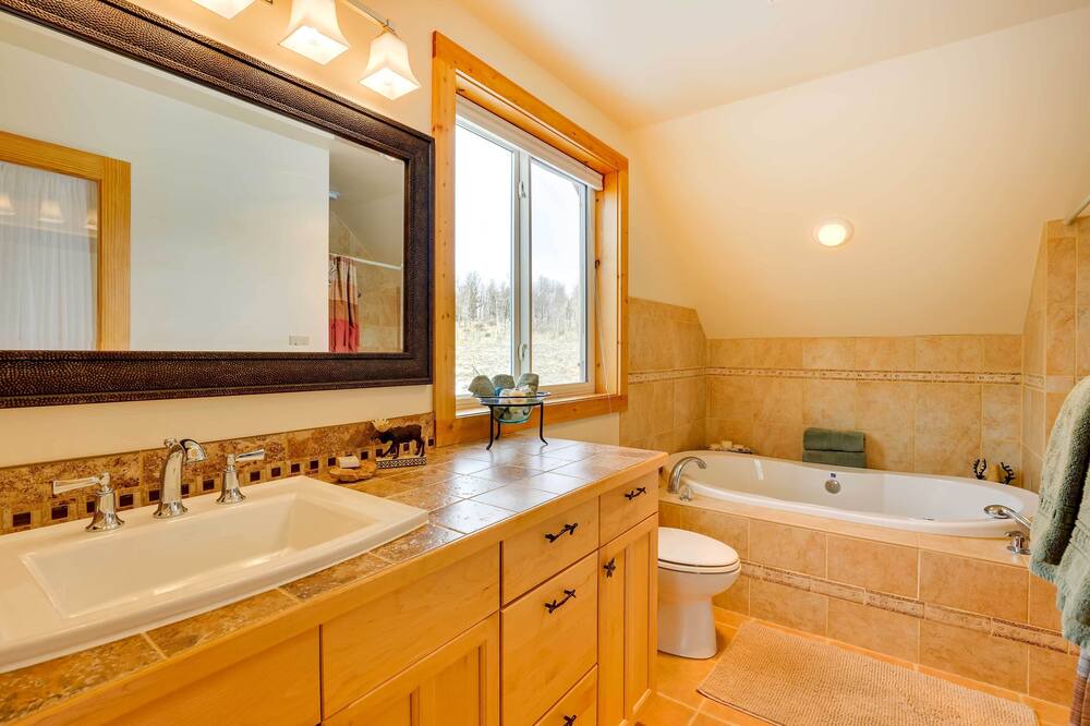 Photo of Bathroom in Warm Springs